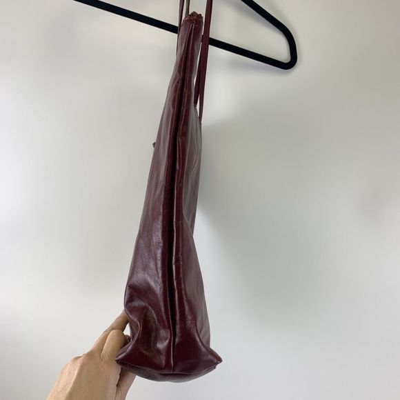 Latico Nora Tote Red Leather Shoulder Bag Double Strap Floral Lined Lightweight - Picture 4 of 16